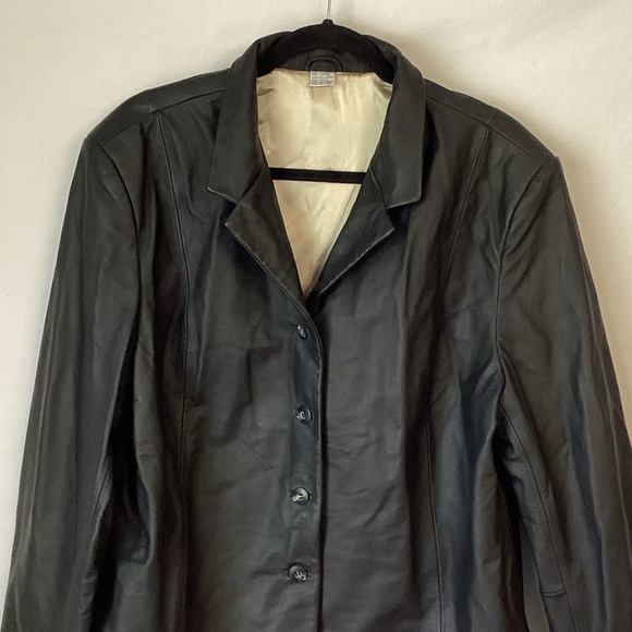 Reneshanta Classic Black Women's Leather Jacket Size XL - Picture 2 of 8